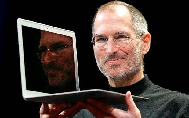 Steve Job thể hiện sự tự tin Steve Job thể hiện sự tự tin