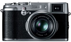 Cận cảnh ống kính Fujifilm X100 