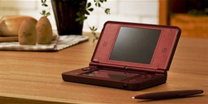 Nintendo DS là máy game bán chạy nhất lịch sử tại Mỹ