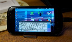 Google Nexus S chạy Ubuntu và MeeGo vù vù