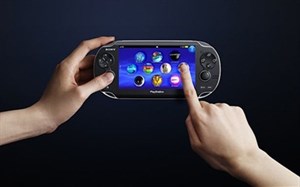 PSP2: màn hình cảm ứng OLED 5-inch, CPU 4 nhân, tích hợp 3G 