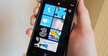 Windows Phone 7 thành 'cục gạch' khi nâng cấp