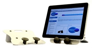 iPad đứng thẳng, nằm nghiêng trên đế Pendle 