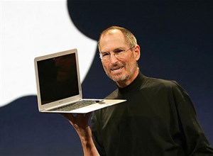 Jobs mạt sát, 'trù ẻo' đối thủ iPad