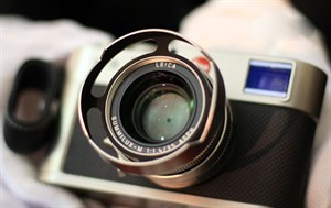 Máy ảnh Leica giá hơn nửa tỷ đồng