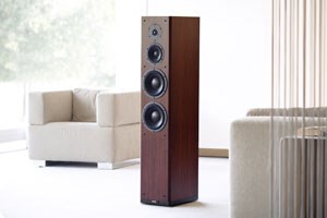 Dynaudio ra loa cột đầu tiên DM 3/7 