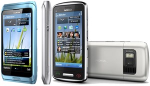 Chỉ Nokia E7 và C6-01 sử dụng màn hình CBD