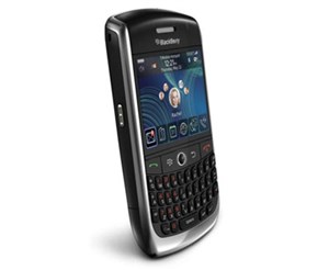 'Tân cổ giao duyên' BlackBerry Curve 8900