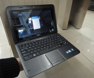 Laptop kiểu dáng đột phá có giá 21 triệu đồng ở VN