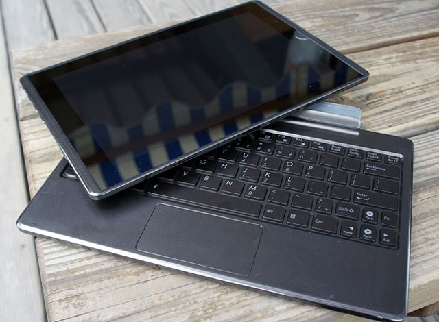 Eee Pad Transformer đến VN vào tháng 5/2011.