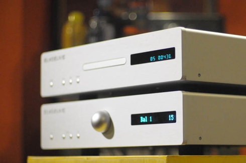 Đầu CD Bladelius Syn và ampli Tyr Mk II