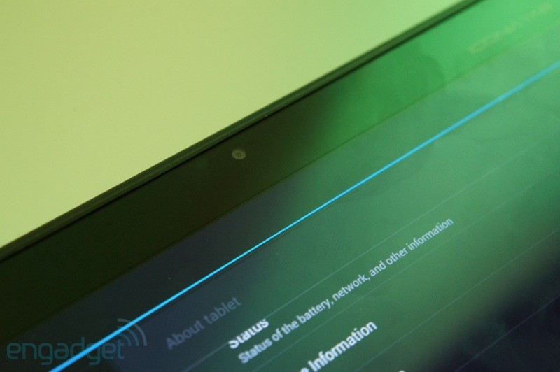 Ảnh thực tế Iconia Tab A700 lõi tứ