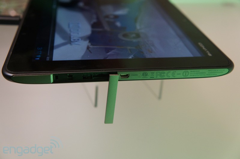 Ảnh thực tế Iconia Tab A700 lõi tứ