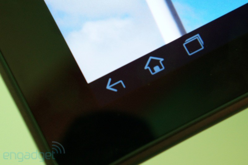 Ảnh thực tế Iconia Tab A700 lõi tứ