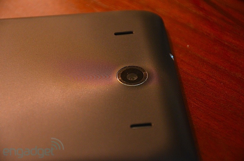 Ảnh thực tế EeePad MeMO ME370T