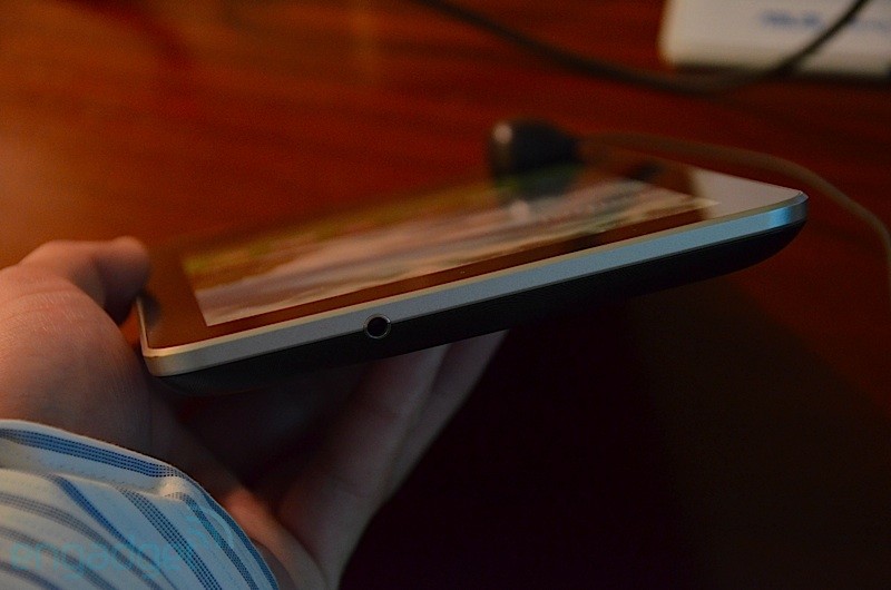 Ảnh thực tế EeePad MeMO ME370T