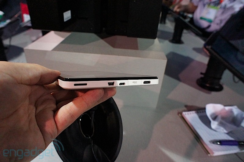 Ảnh chính thức Viewsonic e70