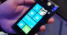 Nokia Lumia 900 được phát hành vào tháng Ba