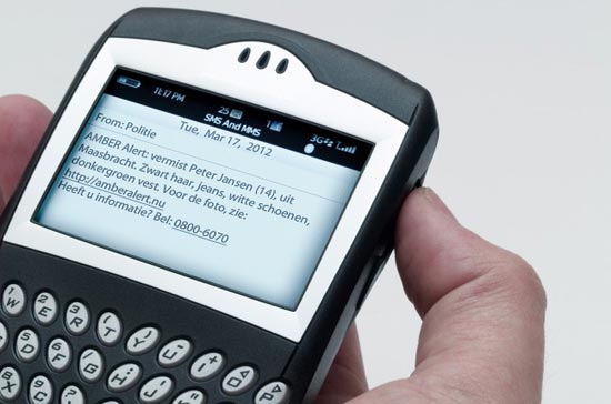 Gửi và nhận tin nhắn 5 ưu thế vượt trội của smartphone trước laptop, tablet