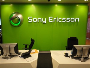 Sony Ericsson bị lỗ lớn do cạnh tranh khốc liệt