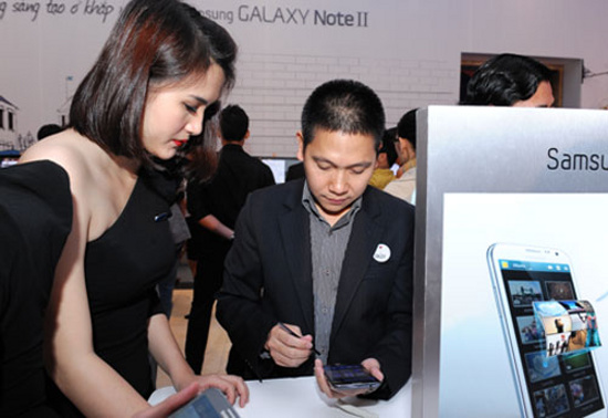 Samsung đại thắng với Galaxy Note II Samsung đại thắng với Galaxy Note II