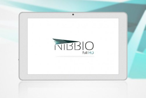 Máy tính bảng màn hình Full HD chạy hai hệ điều hành