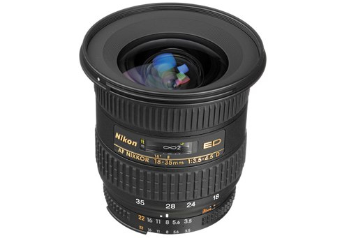 Ống kính Nikon 18-35 mm mới ra mắt cuối tháng này Ống kính Nikon 18-35 mm mới ra mắt cuối tháng này