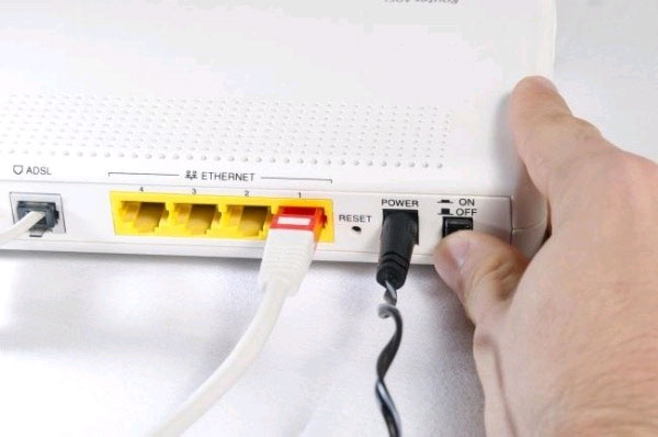 6 cách thông mạng cho bộ định tuyến (router)