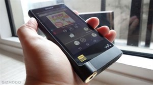 Máy nghe nhạc cao cấp Walkman NW-ZX2 giá 1200 USD 