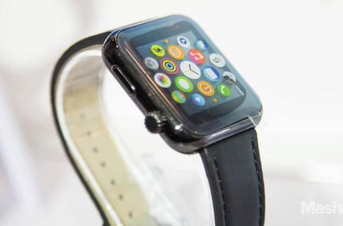 Bản sao Apple Watch Bản sao Apple Watch giá khoảng 600.000 đồng, bán tại CES 2015