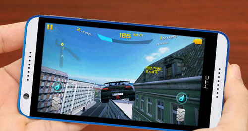 Giải trí với chip 8 nhân HTC Desire 820s