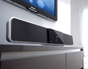 Philips HTS8140 'cặp' cùng LCD