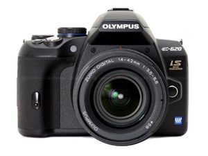 Olympus E-620 kẻ 'tiêu diệt' Canon 450D