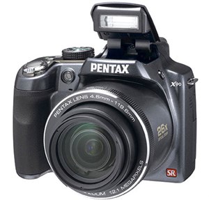 Siêu zoom X90 mới của Pentax 