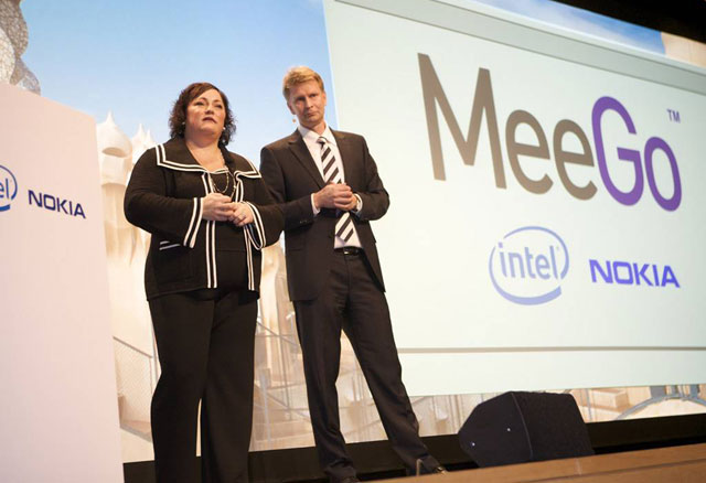 Nokia và HP chạy “bở hơi tai” với Apple