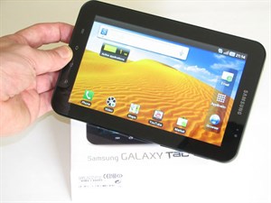Tablet Samsung Galaxy Tab cỡ 10,1 inch trình làng