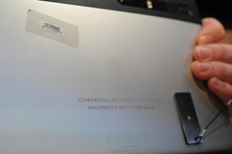 Các thông tin cho thấy đây là phiên bản mẫu