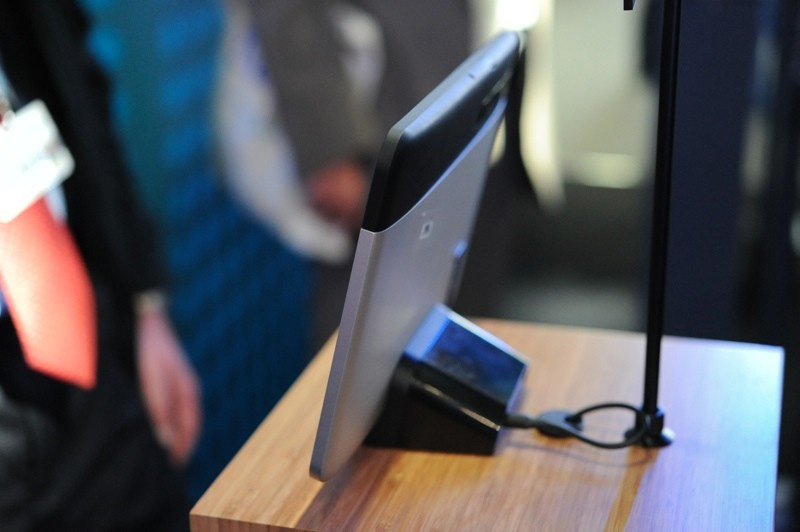 Máy có thiết kế mỏng