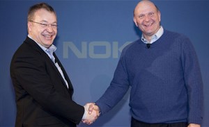 CEO Nokia: Không có chuyện bán Nokia cho Microsoft 