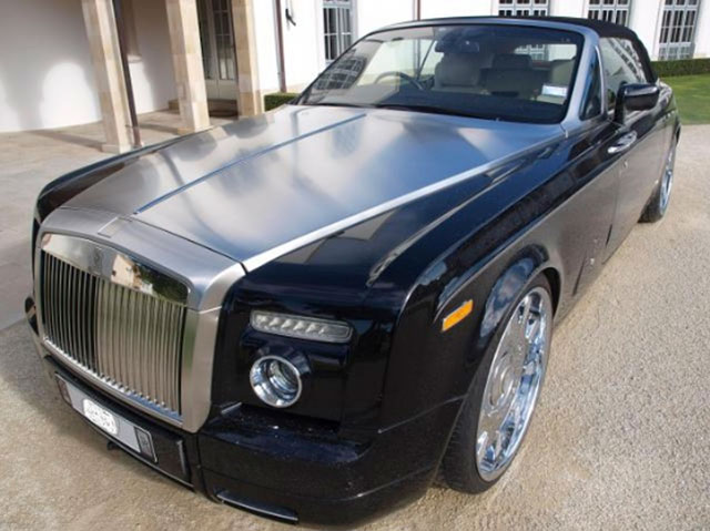 Cuộc sống xa hoa của nhà sáng lập Megaupload