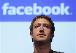 Những lần “chết hụt” của Mark Zuckerberg với Facebook