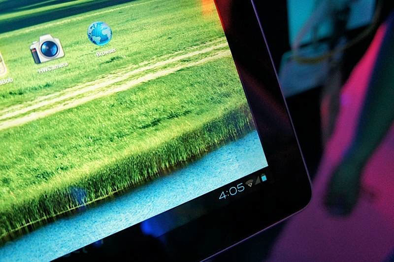 Tablet chạy chip lõi tứ, màn hình Full HD của Huawei