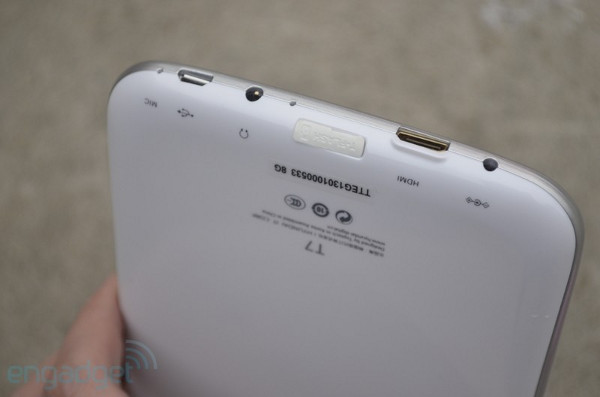 Hyundai T7: Tablet giá rẻ, màn hình đẹp Hyundai T7: Tablet giá rẻ, màn hình đẹp