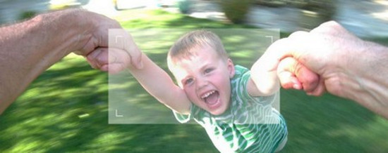 Trải nghiệm thực tế kính thông minh Project Glass của Google Trải nghiệm thực tế kính thông minh Project Glass của Google