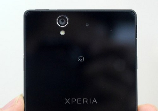 Những hình ảnh đầu tiên về Xperia Z tại Việt Nam