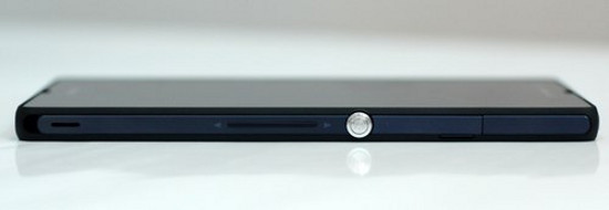 Những hình ảnh đầu tiên về Xperia Z tại Việt Nam