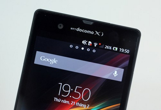 Những hình ảnh đầu tiên về Xperia Z tại Việt Nam