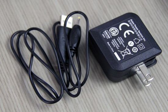 Ổ cứng tự chia sẻ dữ liệu qua Wi-Fi của Seagate Ổ cứng tự chia sẻ dữ liệu qua Wi-Fi của Seagate