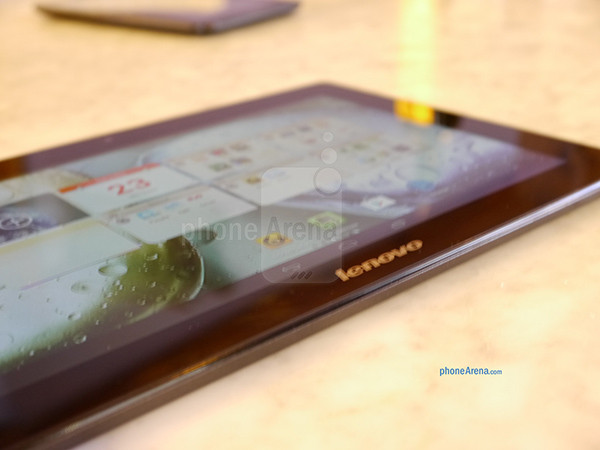 Cận cảnh máy tính bảng Lenovo S6000 Cận cảnh máy tính bảng Lenovo S6000