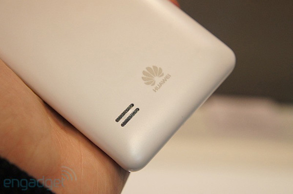 Trên tay Huawei Ascend G526 Trên tay Huawei Ascend G526